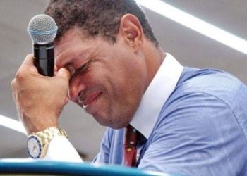 O pastor Valdemiro Santiago, sofreu golpes financeiros dentro da própria família, somando um montante de R$ 800 milhões.