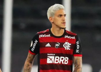 Artilheiro do Flamengo em 2023, com 21 gols, o atacante Pedro está listado entre os jogadores mais valiosos do mundo.