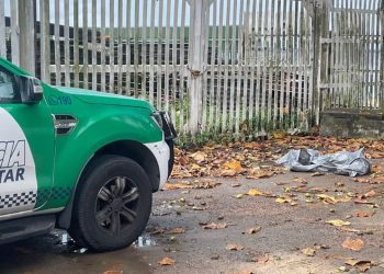 Um corpo foi encontrado em estado avançado de decomposição após a forte chuva que atingiu Manaus nesta segunda-feira (1º).