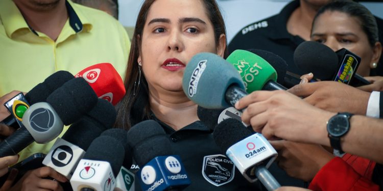 Mulher que arquitetou e participou do sequestro do namorado é presa em Manaus