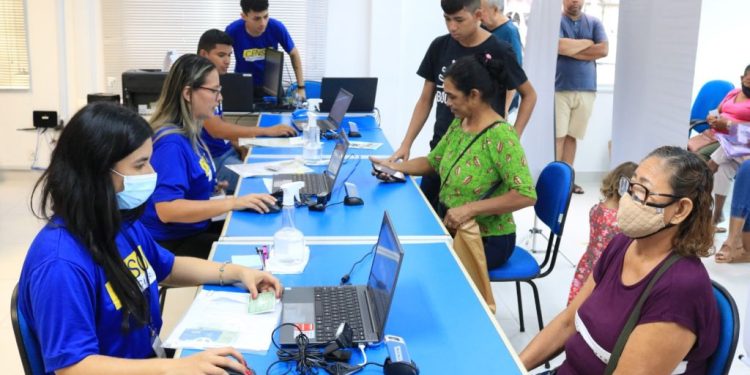 A Manaus Previdência informa que os aposentados têm até o dia 16 de maio para realizarem o Censo, ou terão seu pagamento Aposentados que.