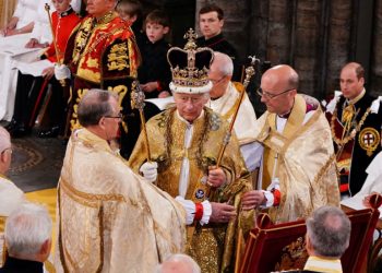 Rei Charles III é coroado neste sábado, em Londres