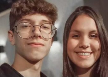 A aluna morta com um tiro e o rapaz atingido por um disparo na cabeça no Colégio Estadual Professora Helena Kolody, em Cambé. Jovem morta