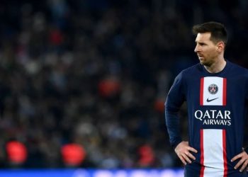 Se despedindo do PSG neste sábado (3), na partida contra o Clermont, Lionel Messi foi vaiado pelos torcedores.