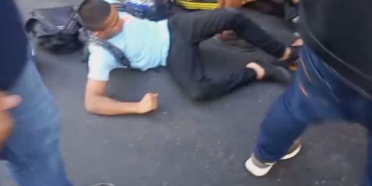 VÍDEO: Jovens em motocicleta escapam de serem esmagados durante acidente no Coroado