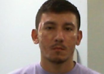 Homem é procurado por mandar matar namorado de enteada em Manaus