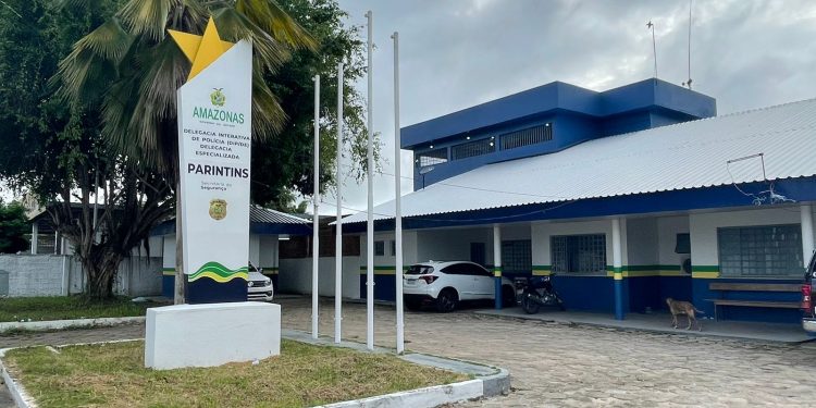A Polícia Civil do Amazonas (PC-AM), por meio da Delegacia Especializada de Polícia (DEP) de Parintins (a 369 quilômetros de. Homem é
