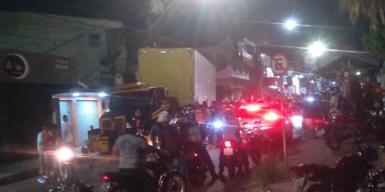 Um homem, que não teve o nome divulgado, foi preso na noite de sexta-feira (3), no bairro Alvorada, zona centro-Oeste de Manaus. Homem rouba