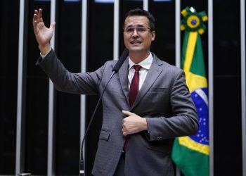 Câmara declara a perda de mandato de Deltan Dallagnol, condenado pelo TSE