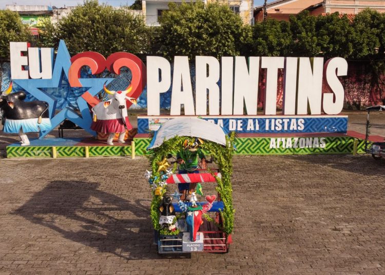 Parintins: Todas as dicas para viajar e conferir a festa de perto em 2024