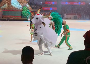 Garantindo celebra diversidade LGBTQIAPN+ na segunda noite de festiva