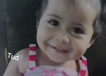 Bebê de 1 ano desaparece no rio após cair de flutuante em Manacapuru