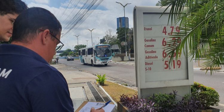 O Instituto de Defesa do Consumidor (Procon-AM) iniciou, nesta segunda-feira (03), fiscalizações nos Postos de combustíveis na. Procon inicia