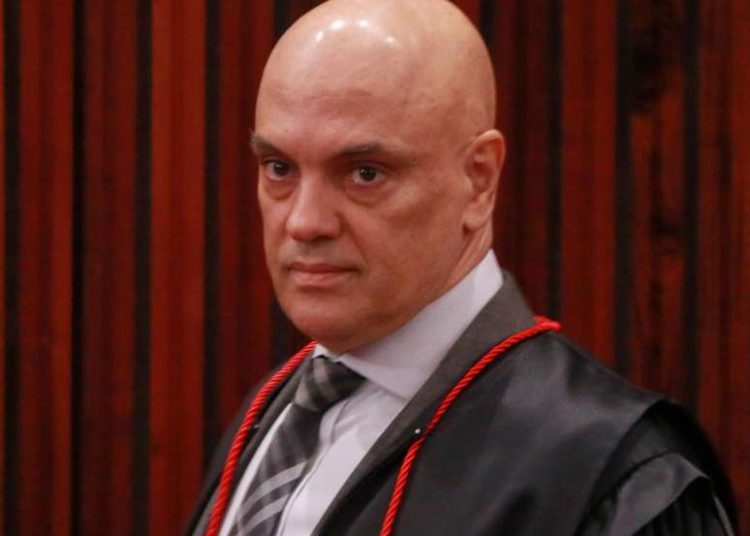 Alexandre de Moraes é hostilizado em Roma, tem filho agredido e PF abre inquérito