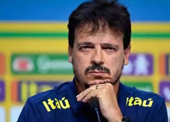 Diniz sinaliza escalação da seleção brasileira para enfrentar o Peru nas eliminatórias