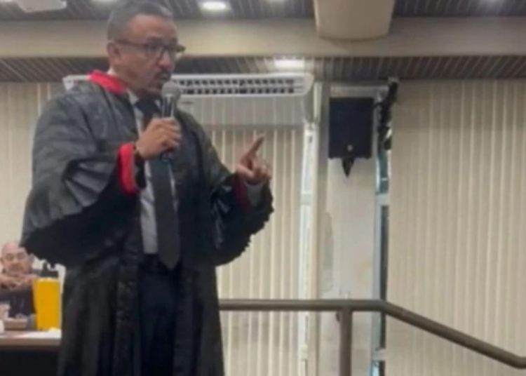Promotor de justiça que comparou advogada com 'cadela' é afastado do cargo