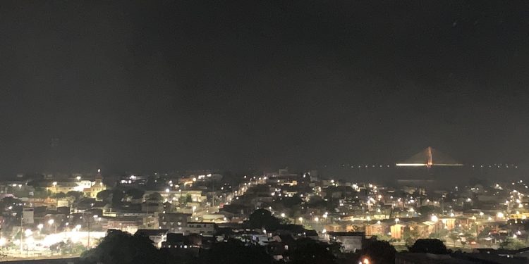 “Xô, onda de fumaça!”: chuvas e ventanias estão previstas para Manaus nesta quinta (28)