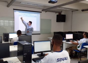 SENAI abre 412 vagas para cursos de qualificação e aperfeiçoamento profissional