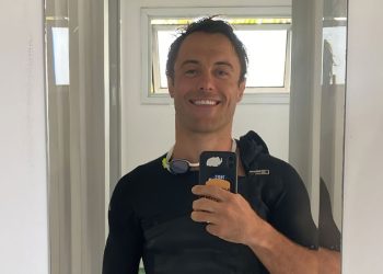 Ator Kayky Brito recebe alta da UTI e está consciente