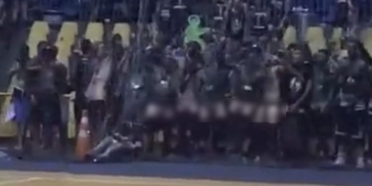 alunos de Medicina de SP fazem 'masturb4ção coletiva' em jogo de vôlei