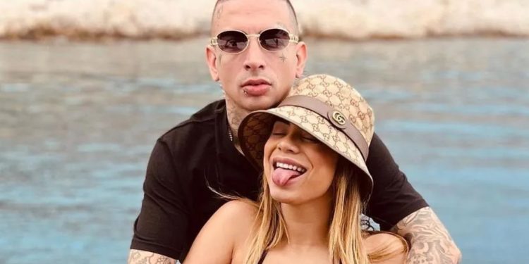 Lexa anuncia separação de MC Guimê