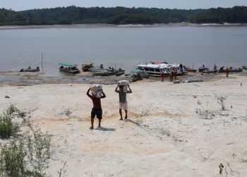 AM registra pior seca em mais de 100 anos e comunidades ribeirinhas serão afetadas
