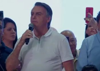 Bolsonaro diz que houve um 'desastre' em 2022, mas diz que ano é 'página virada'