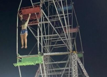 URGENTE: Mulheres e criança caem de roda-gigante em Rio Preto da Eva; veja vídeos