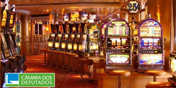 Poker, Blackjack, Bacará, Poker Caribenho ou Roleta?