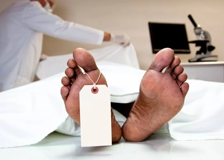 Paciente declarado morto acorda em hospital