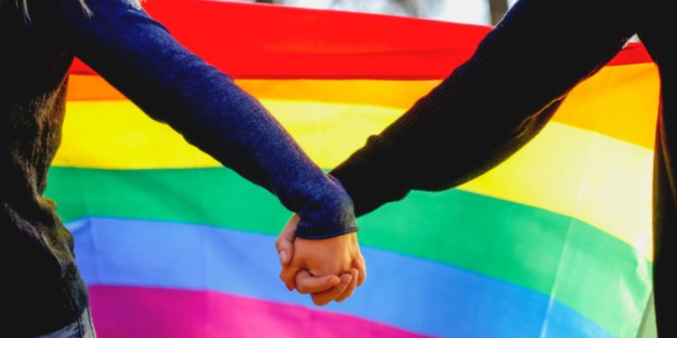 Comissão da Câmara aprova projeto de lei que proíbe casamento homoafetivo