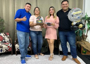 Chef Benjamin, confeiteira Luciane Farias e o cantor Hagno Souza no programa Você é Demais