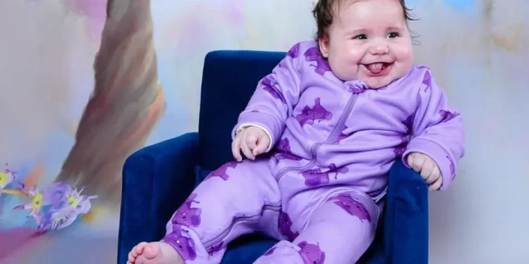 Com apenas 6 meses, filha de Viih Tube já faturou R$ 1 milhão com publicidades