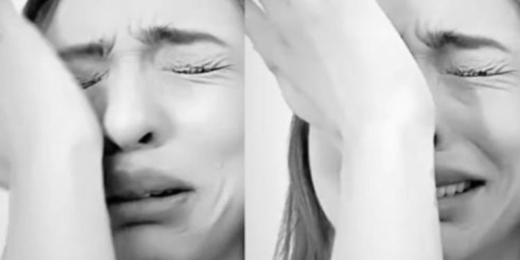 Ruivinha de Marte grava vídeo chorando e preocupa fãs: "tudo que eu faço vocês criticam"