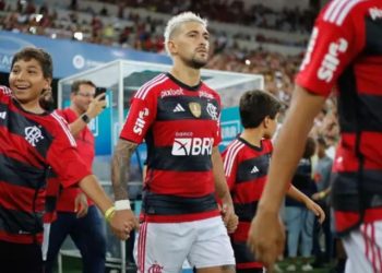 Flamengo providencia jatinhos para jogadores nas Eliminatórias visando duelo com o Bragantino
