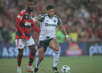 Atlético-MG faz três no Maracanã e Flamengo perde a vice-liderança do Brasileiro