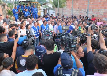 Parceiros e amarra-cachorros na caminhada de Wilson com Cidade deixa David à beira de um ataque de nervos