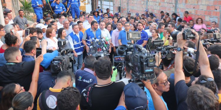 Parceiros e amarra-cachorros na caminhada de Wilson com Cidade deixa David à beira de um ataque de nervos