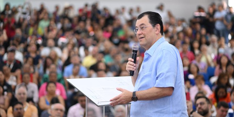 Recursos viabilizados por Eduardo Braga turbinam maior programa habitacional da história de Manaus