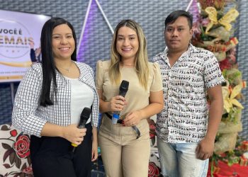 Lorena Vasconcelos e Jonas Marques no Você é Demais