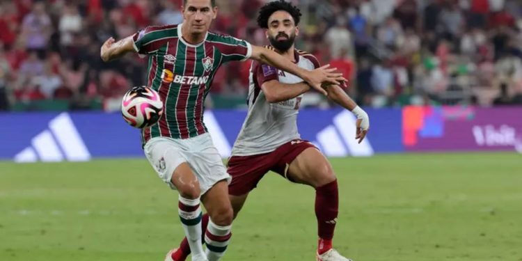 Fluminense sofre, mas bate o Al Ahly e avança para final do Mundial de Clubes
