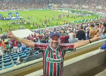 Ministro Lupi viaja para Mundial sem aval de Lula e às custas da Fifa