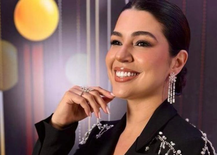 Vivian Amorim vence prêmio de melhor influenciadora do Amazonas