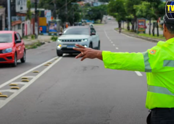 Acompanhe o esquema de trânsito e transporte para desfiles das escolas de samba e bandas da Bica e D