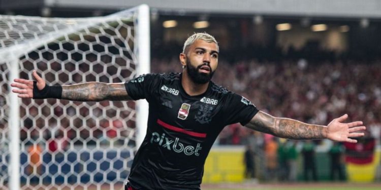 Gabigol encerra jejum e Flamengo vence Sampaio Corrêa