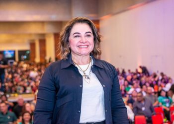 “É preciso levar o protagonismo feminino para além do discurso”, defende Maria do Carmo Seffair