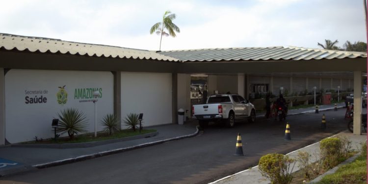 Empresa terceirizada culpa o Governo do Estado pelo caos na Saúde.