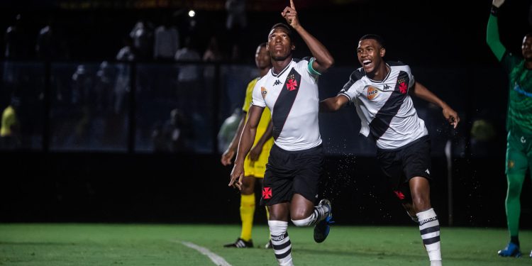 Torcedores do Vasco prometem lotar a Arena da Amazônia