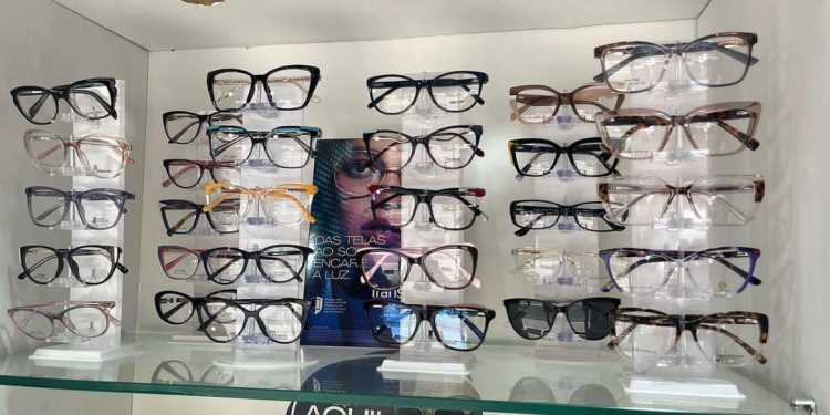 Bazar das Armações e Ótica faz promoções de óculos a partir de R$ 50