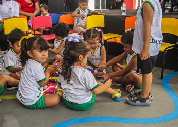 Mais de 2 mil inscrições são realizadas nas primeiras horas para as creches da Prefeitura de Manaus